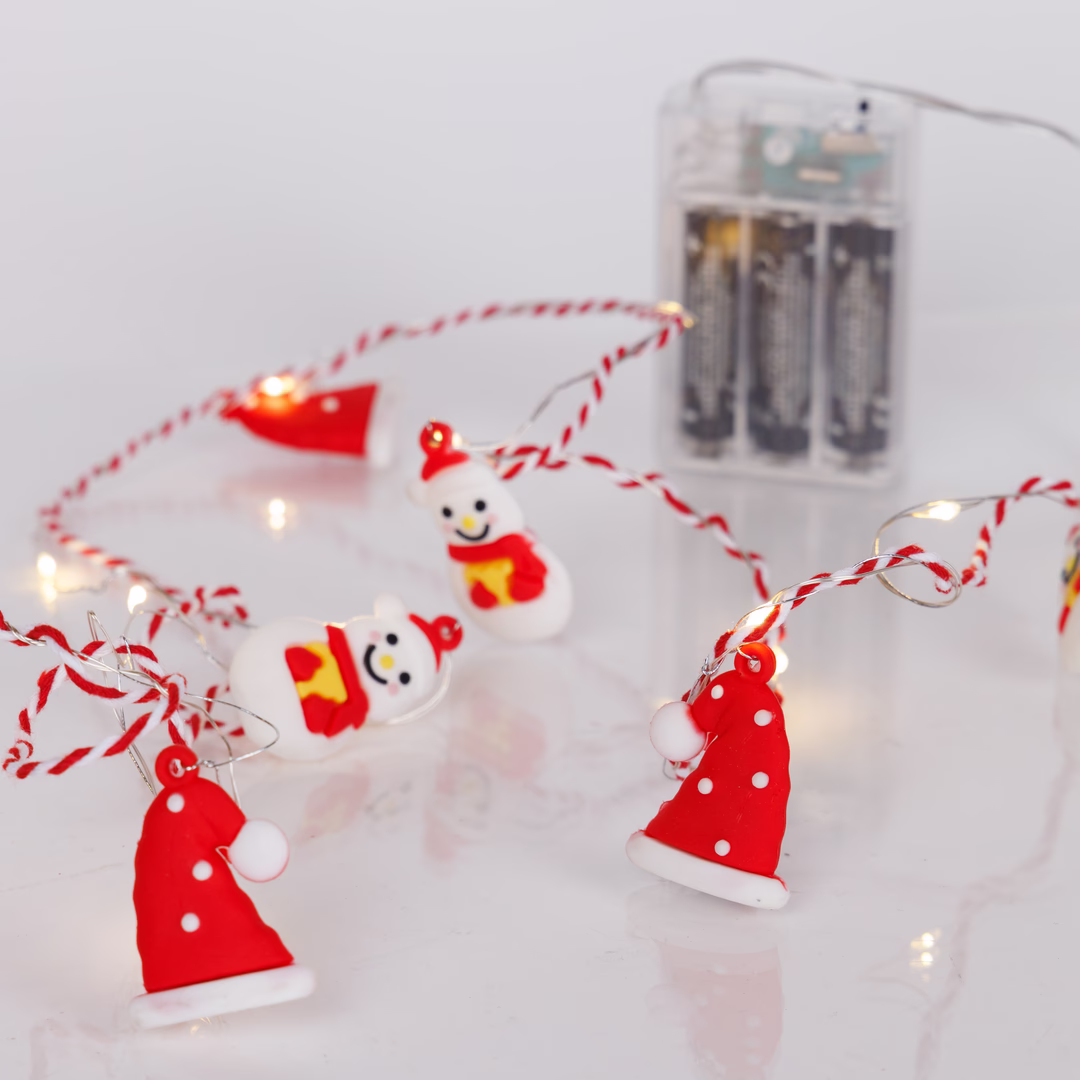ΣΕΙΡΑ, 20 MINI LED, ΣΚΟΥΦΟΣ & ΧΙΟΝΑΝΘΡΩΠΟΣ, ΜΠΑΤΑΡΙΑΣ 3xAA, ΧΡΟΝΟΔΙΑΚΟΠΤΗ, ΚΟΚΚΙΝΟ & ΛΕΥΚΟ ΧΑΛΚΙΝΟ ΚΑΛΩΔΙΟ, ΘΕΡΜΟ ΛΕΥΚΟ LED ΑΝΑ 10cm, ΠΡΟΕΚΤΑΣΗ ΠΑΡΟΧΗΣ 30cm, IP20 (600-03065)